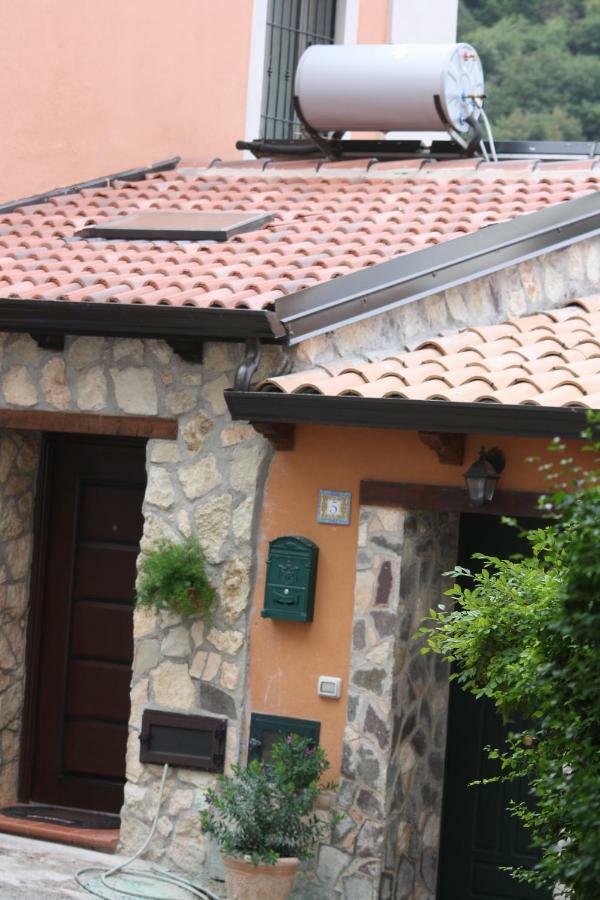 La Casetta Di Elena Lamezia Terme Εξωτερικό φωτογραφία