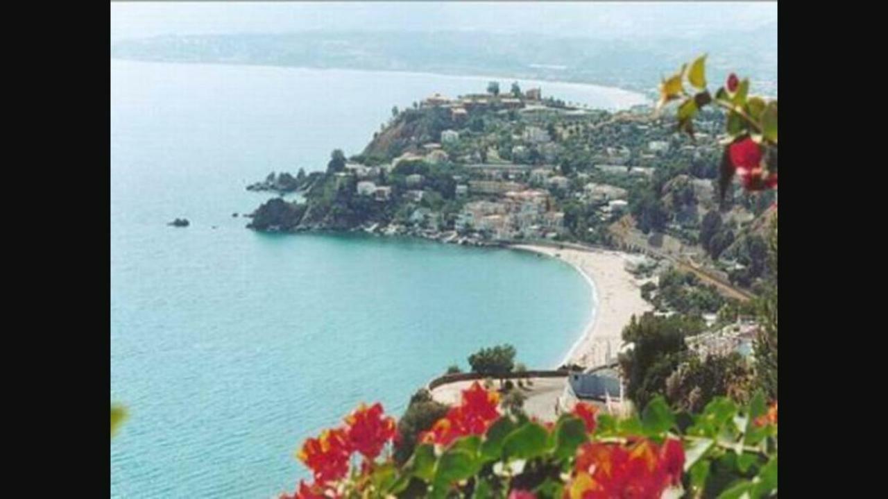 La Casetta Di Elena Lamezia Terme Εξωτερικό φωτογραφία
